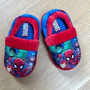 Spider-Man spidey slippers little boys size 7/8